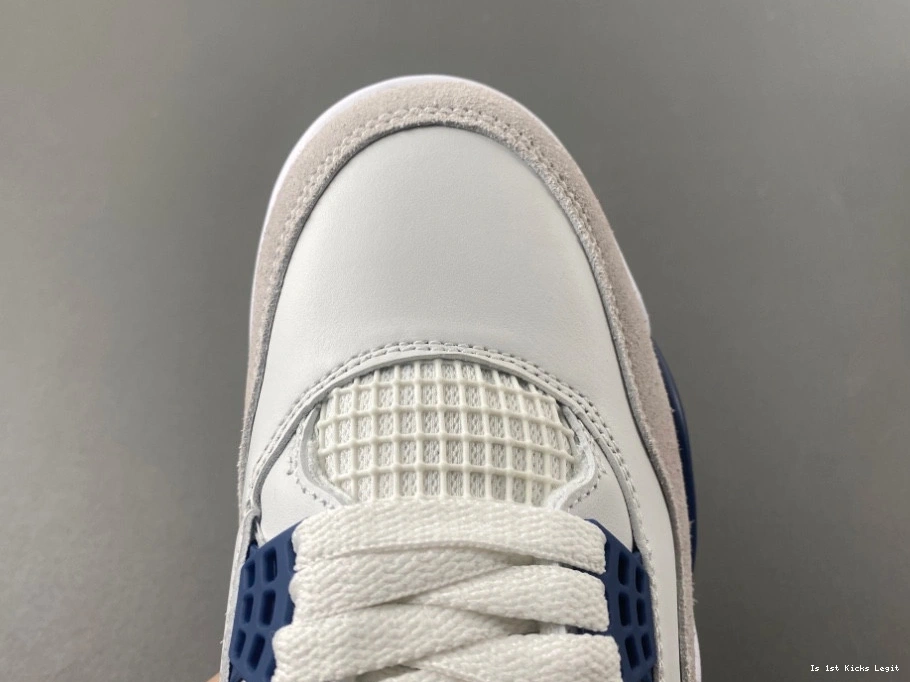 Jordan Men's DR5415-100 Navy 4 SB Retro - 1019